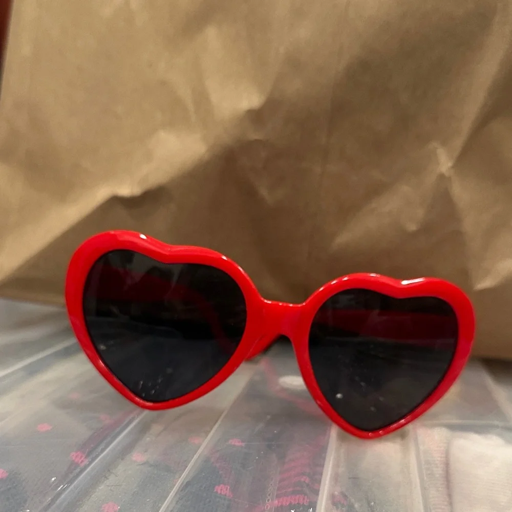 Heart-Shaped Red Kids‎ Sunglasses